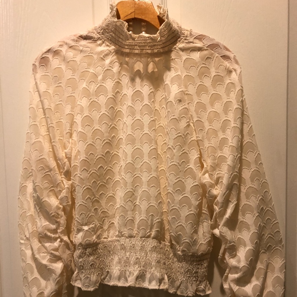 EUC H & M cream ruffle Victorian style blouse